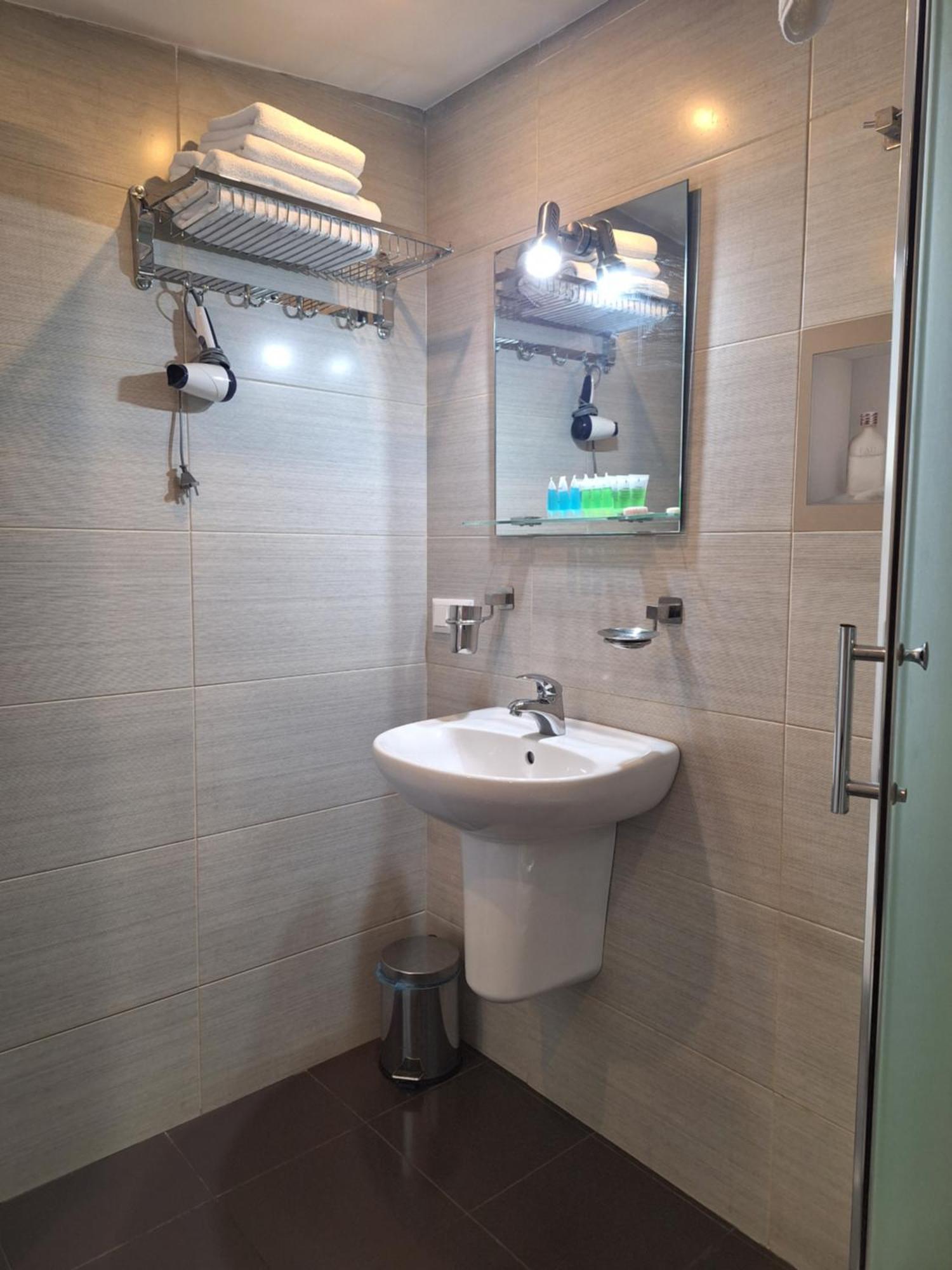 Hotel Tbilisi Apart Екстер'єр фото